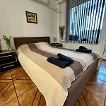 Zornitsa With Sea View And Free Parking *