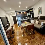 Zornitsa With Sea View And Free Parking Apartment