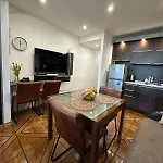 Zornitsa With Sea View And Free Parking Appartement *